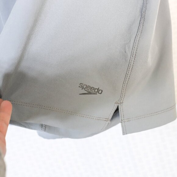 Speedo Size XXL Grey lined swim trunks - Picture 3 of 9